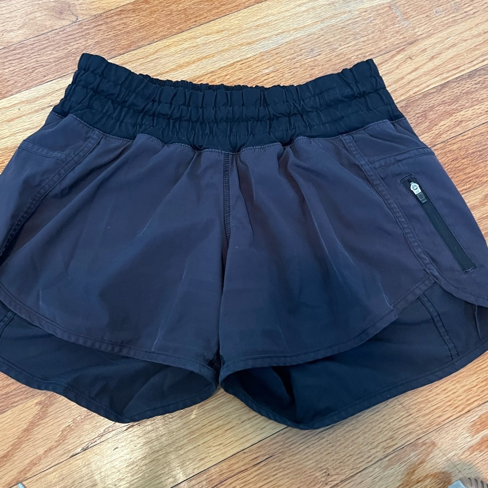Black Lululemon shorts size 6